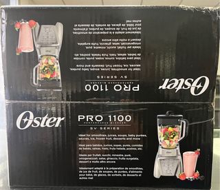 Batidora Oster Pro 1100 SV Series Nueva, sin usar