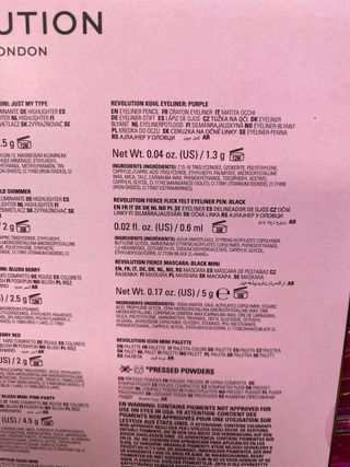 Calendário de Adviento Revolution Makeup 2025