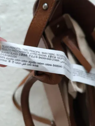 Bolso bucket piel camel Zara