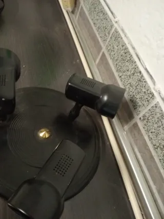 Focos de techo negros