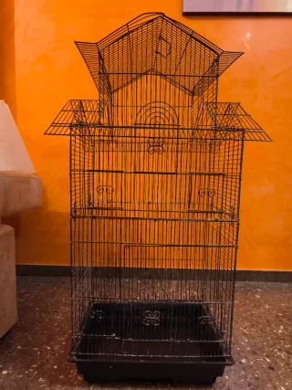 Jaula para pájaros negra