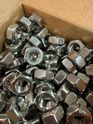 Dadi esagonali DIN 934 M10 A2 inox