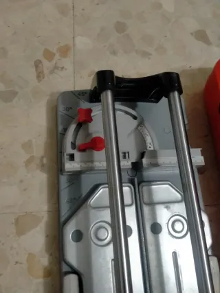 Cortadora de azulejo Rubí TR 600 Rubí TS.