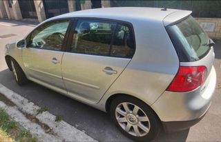 Volkswagen Golf V
