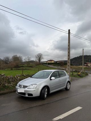 Volkswagen Golf V