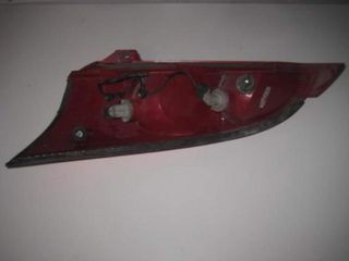 PILOTO TRASERO DERECHO FORD FOCUS BERLINA (CAK) (2)