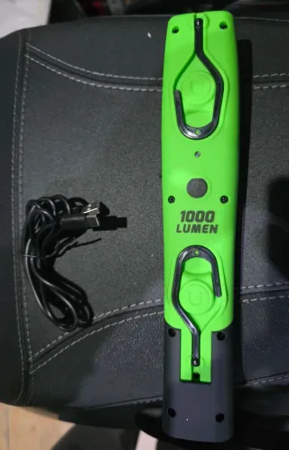 Linterna JBM ref. 54124 1000 lúmenes LED USB