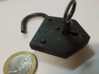 Lote 3 candados antiguos pequeños + llaves