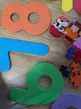 Números Goma EVA ,imanes y Figuras para Unir