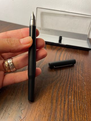 PLUMA ESTILOGRÁFICA PARKER. A ESTRENAR