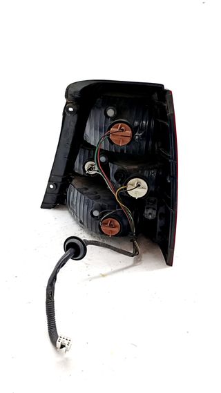 PILOTO TRASERO IZQUIERDO KIA SORENTO (2)