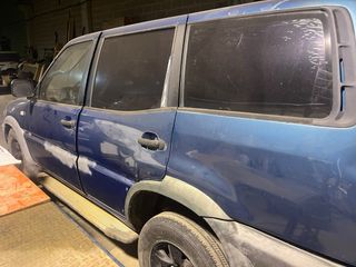 Nissan Terrano II 2003