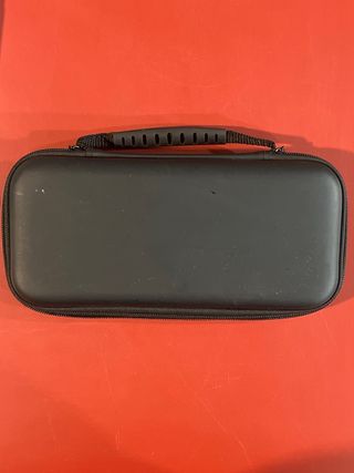 Nintendo Switch OLED Blanca y Negra