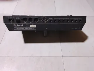 Roland R-5 Caja de Ritmos