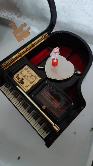 Joyero Caja de Música Piano