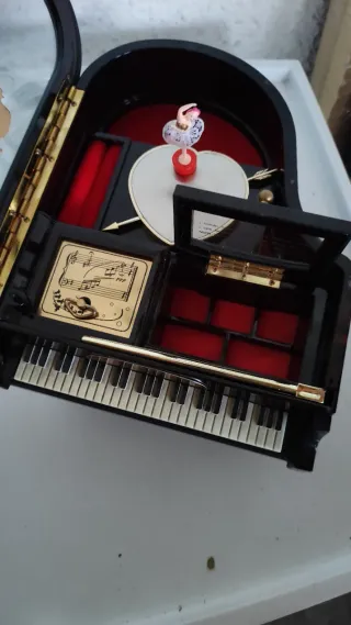 Joyero Caja de Música Piano