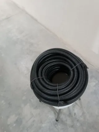 Rollo Tubo Corrugado Negro PVC 16mm x 25m