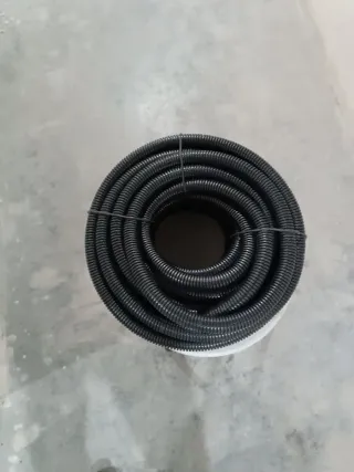 Rollo Tubo Corrugado Negro PVC 16mm x 25m