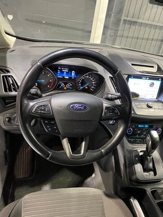 Ford C Max 2.0 TDCi 110kW Titanium PowerShift