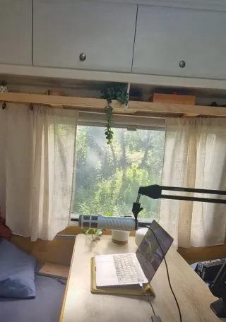 Autocaravana (muy mimada) capuchina con garaje