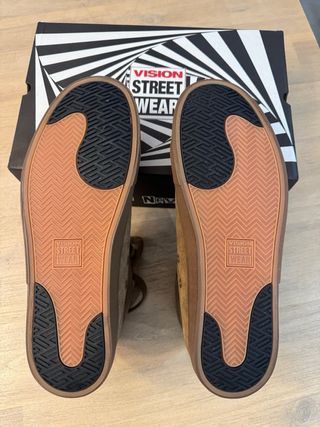 Zapatillas Vision Street Wear Suede High Top Marro