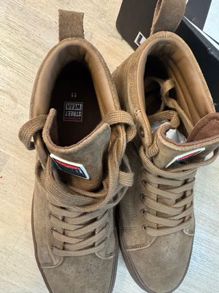 Zapatillas Vision Street Wear Suede High Top Marro