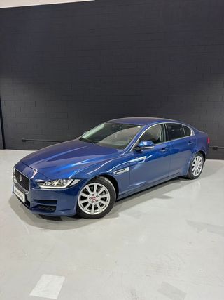 Jaguar XE 2.0 AJ200D Diesel RWD 180cv XE-Pure