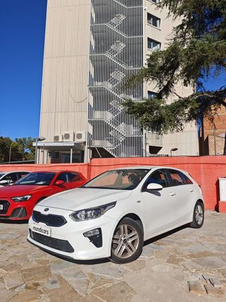 Kia Ceed 1.0 T-GDi 88kW (120CV) Drive