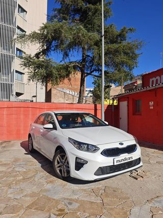 Kia Ceed 1.0 T-GDi 88kW (120CV) Drive