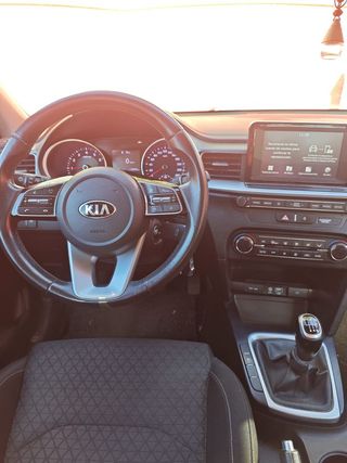 Kia Ceed 1.0 T-GDi 88kW (120CV) Drive