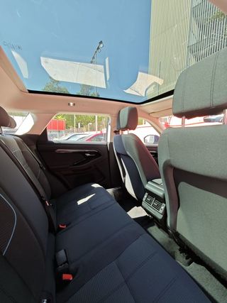 Land-Rover Range Rover Evoque 2.0 D150 FWD