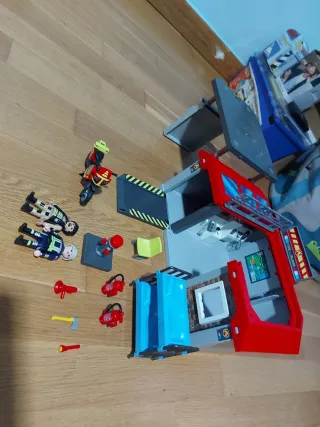 Estación de bomberos maletín Playmobil