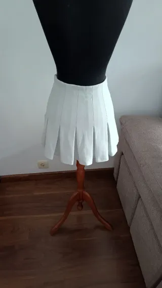 Minifalda plisada blanco roto