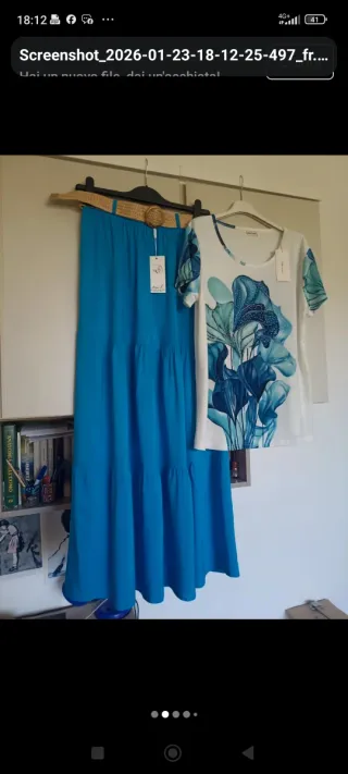 Completo gonna + T-shirt nuovi con cartellino