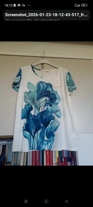 Completo gonna + T-shirt nuovi con cartellino