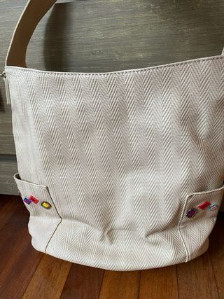 Bolso Desigual Beige con Bordados