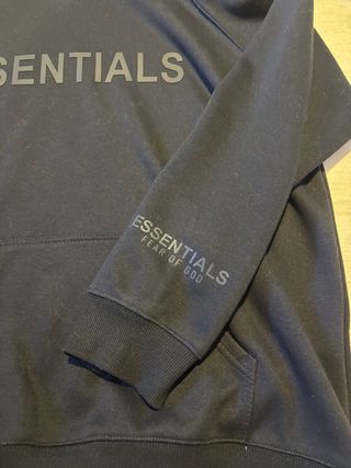 Sudadera Essentials Negra Talla L