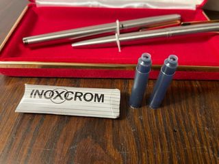 CONJUNTO BOLÍGRAFO Y PLUMA INOXCROM. A ESTRENAR