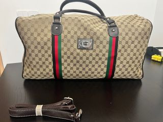 Valigia grande Gucci nuova con cinghia