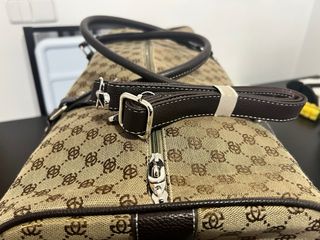 Valigia grande Gucci nuova con cinghia