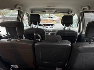 Renault Grand Scenic 2010