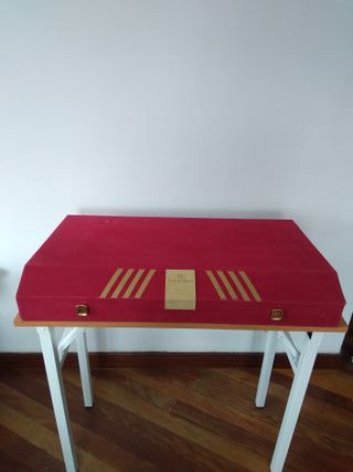 Cubertería Cruz de Malta 114 piezas