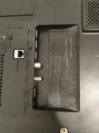 Philips 430 TV HD DivX HDMI