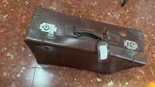 Maletas vintage antiguas de piel y lona