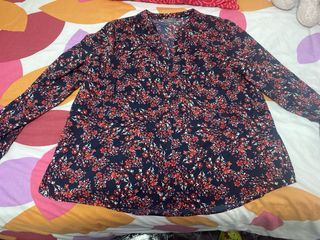 Camisa flores C&A Talla XL
