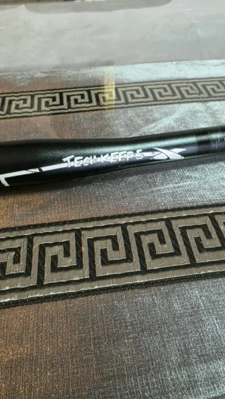 Manillar de bicicleta negro