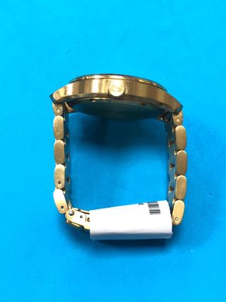 Reloj Nixon the Patrol 100M Dorado