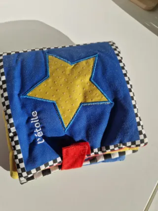 Libro bebé de tela con texturas
