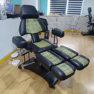 1 camilla sillón estilo leopardo (tengo 5)