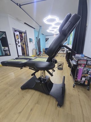 1 camilla sillón estilo leopardo (tengo 5)